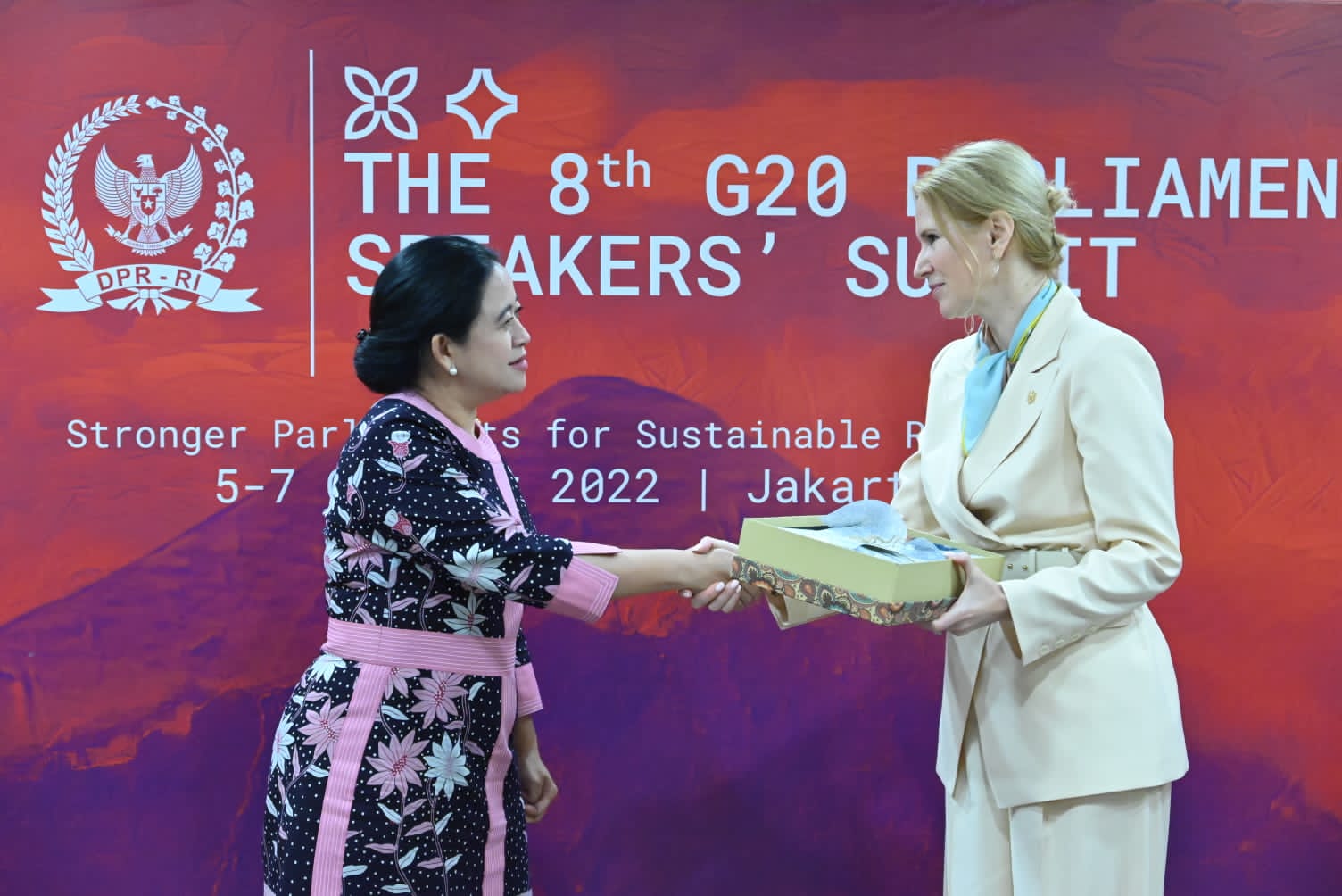 Bertemu Ketua Parlemen Ukraina, Puan Dorong Perdamaian dengan Rusia