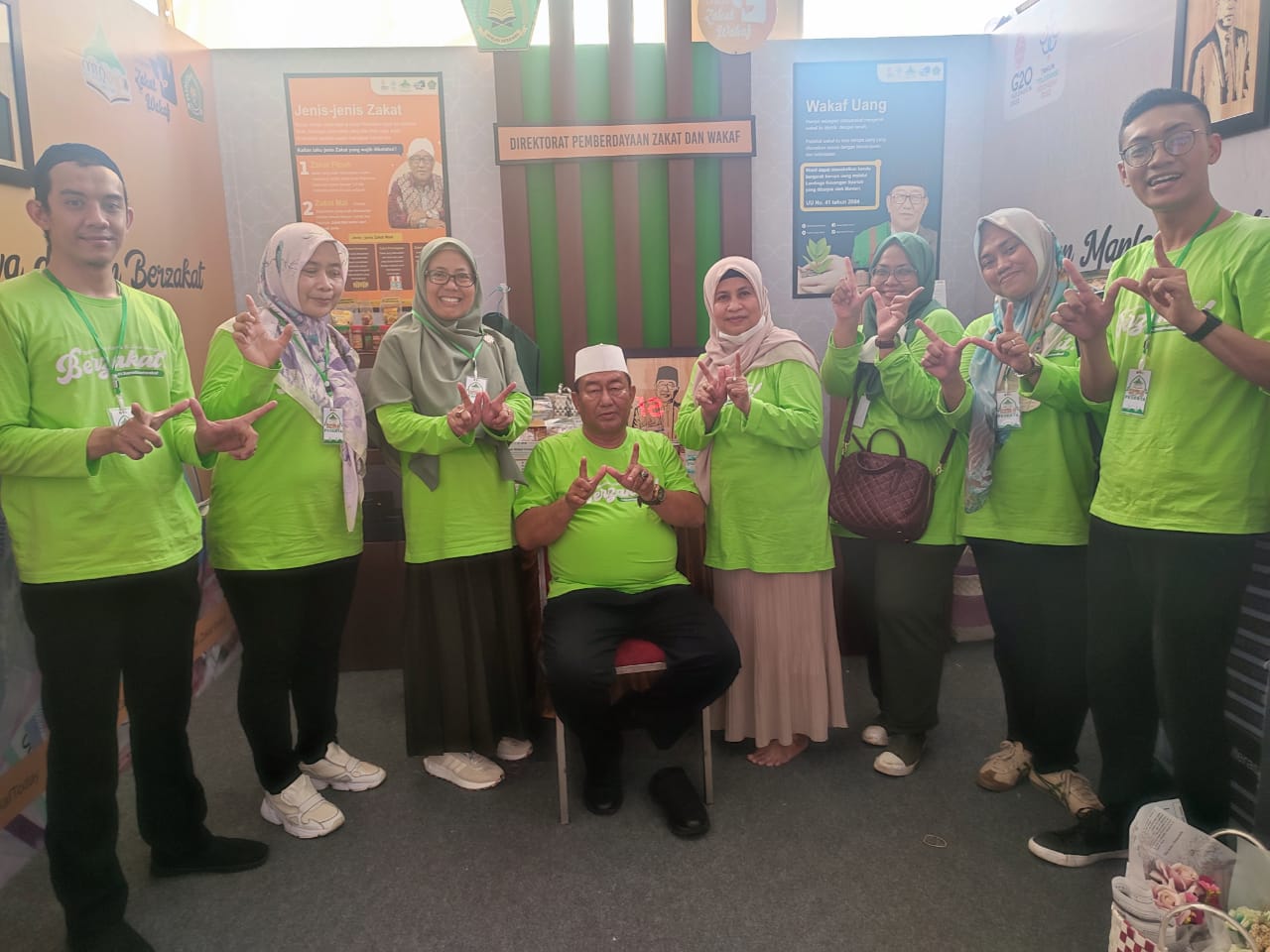 Direktorat Pemberdayaan Zakat dan Wakaf (Ditzawa) Kementerian Agama membuka stan edukasi dan literasi di acara MTQ ke 29, Kalsel.