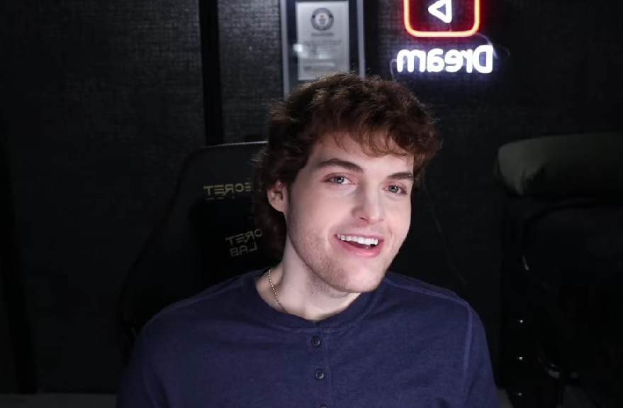 Dream dengan nama asli Clay