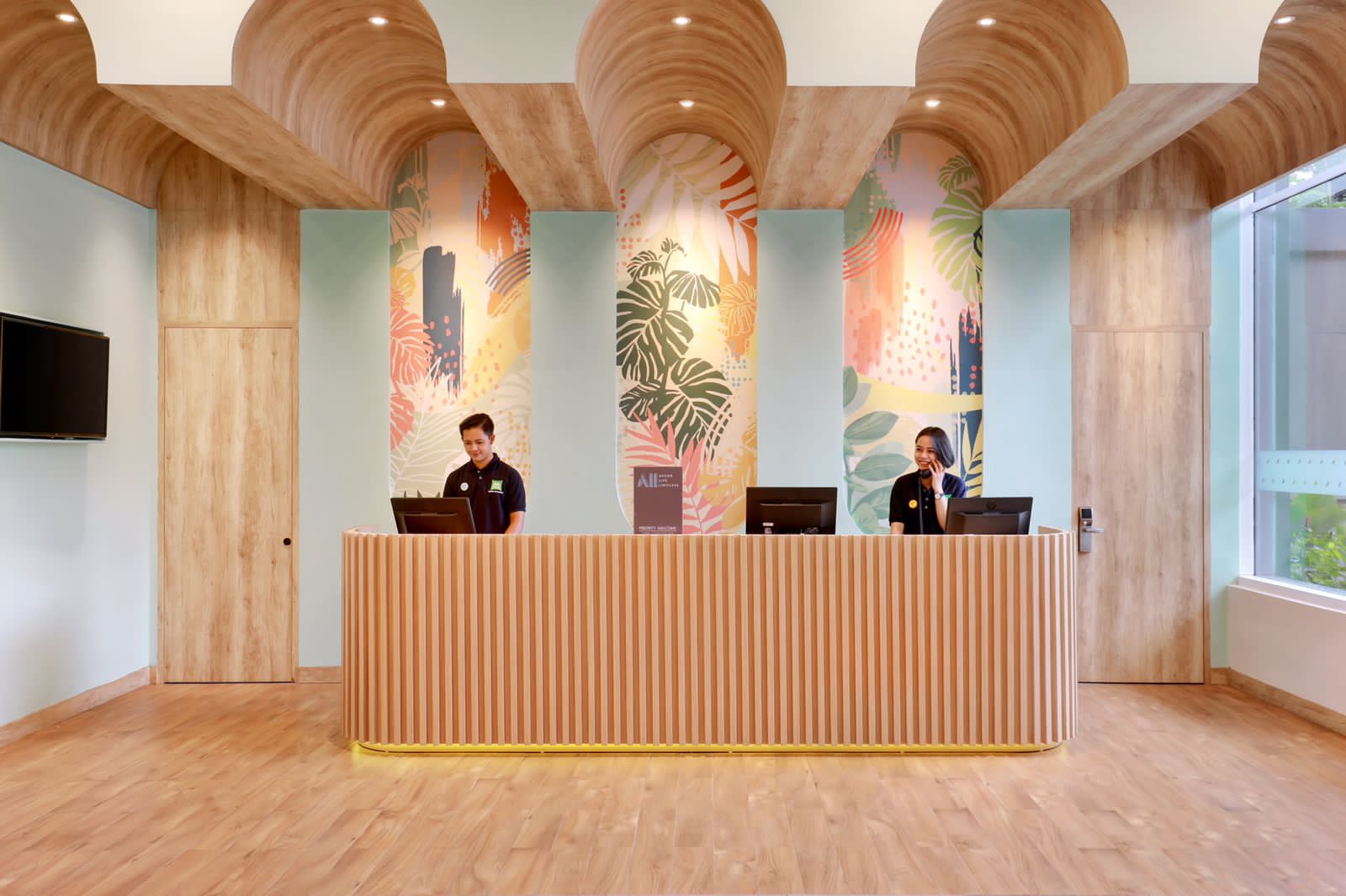 Interior Ibis Styles Bogor Pajajaran yang Instagrammable