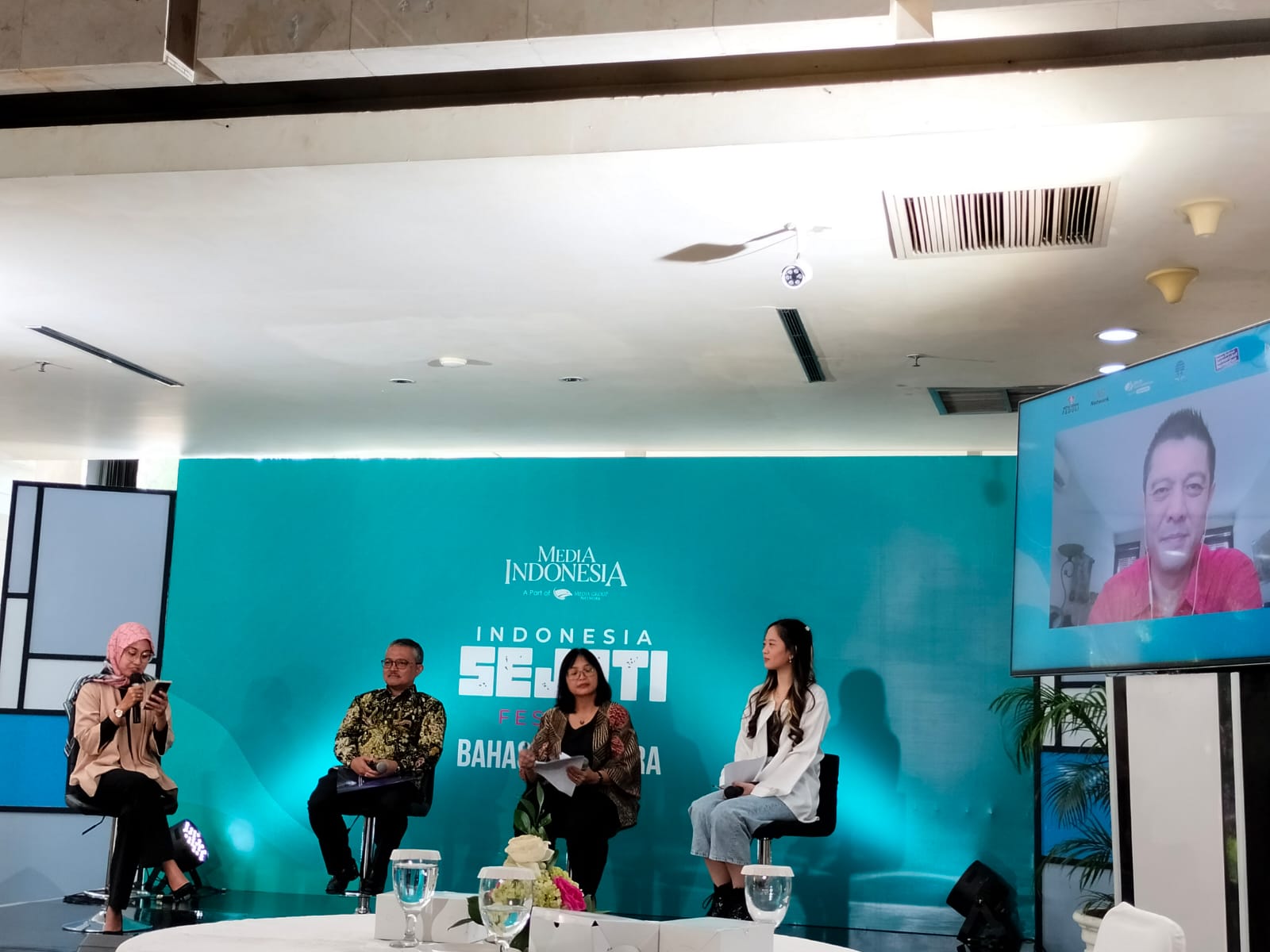 Gelar Wicara bahasa gaul yang diadakan Media Indonesia, Senin (31/11)