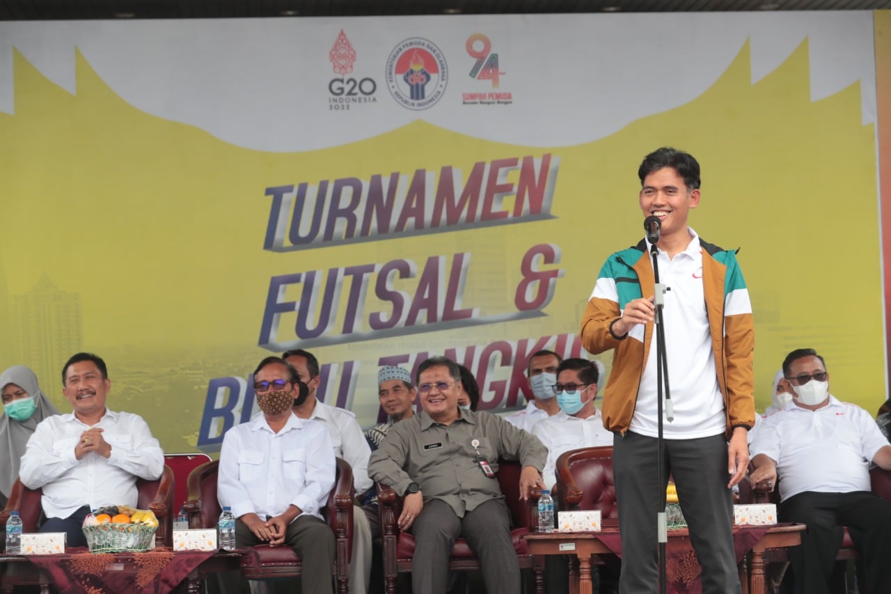 Pembukaan turnamen antar organisasi kepemudaan intra dan ekstra kampus menyambut Hari Sumpah Pemuda