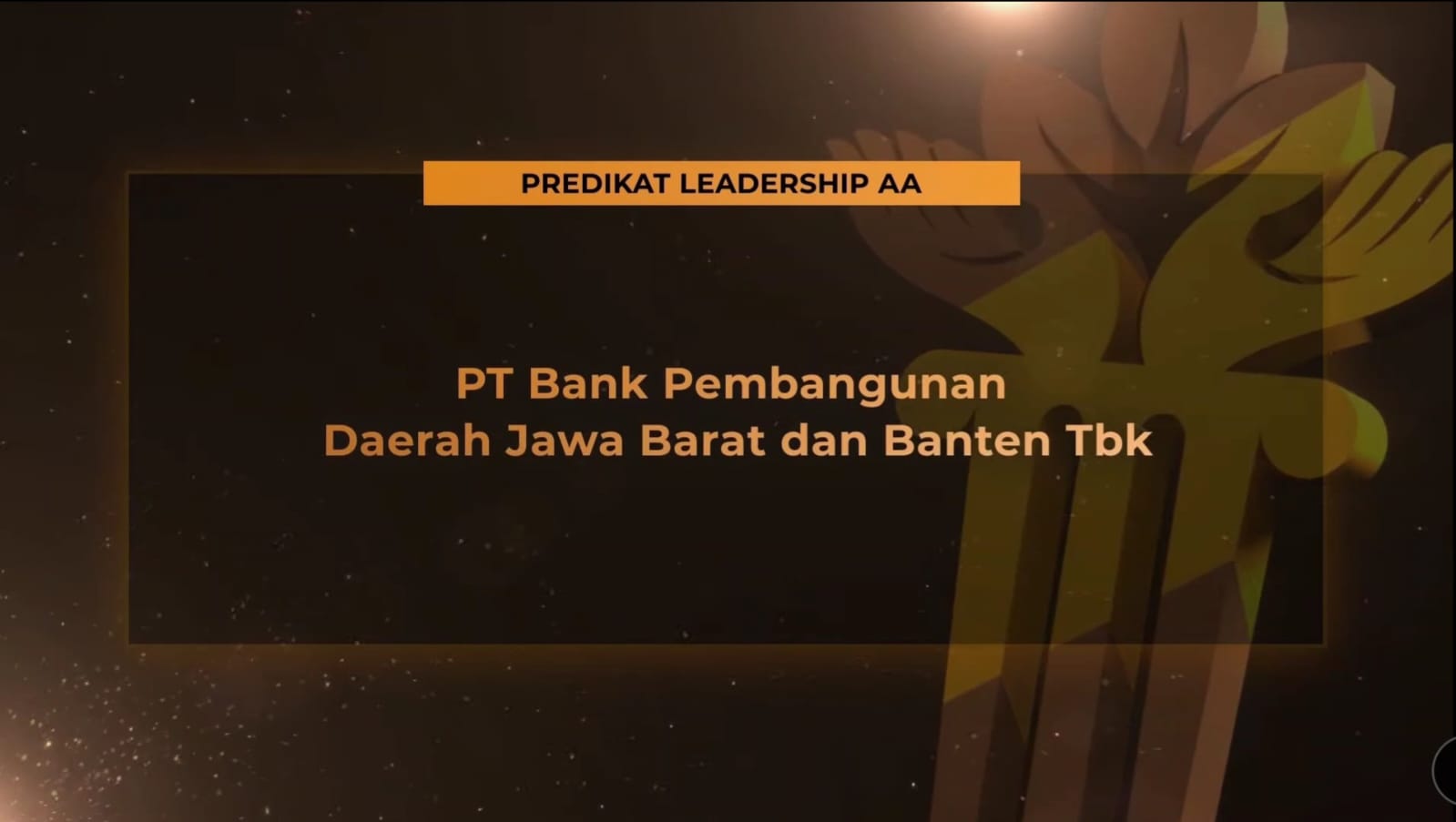 rating Leadership AA untuk bank bjb pada ESG Awards 2022