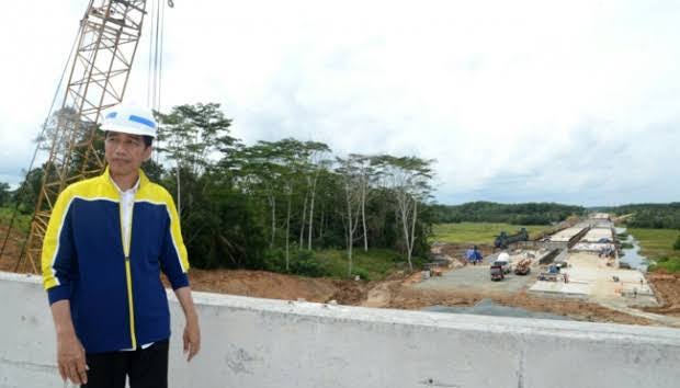 Masyarakat Daerah Rasakan Manfaat Infrastruktur Era Jokowi 