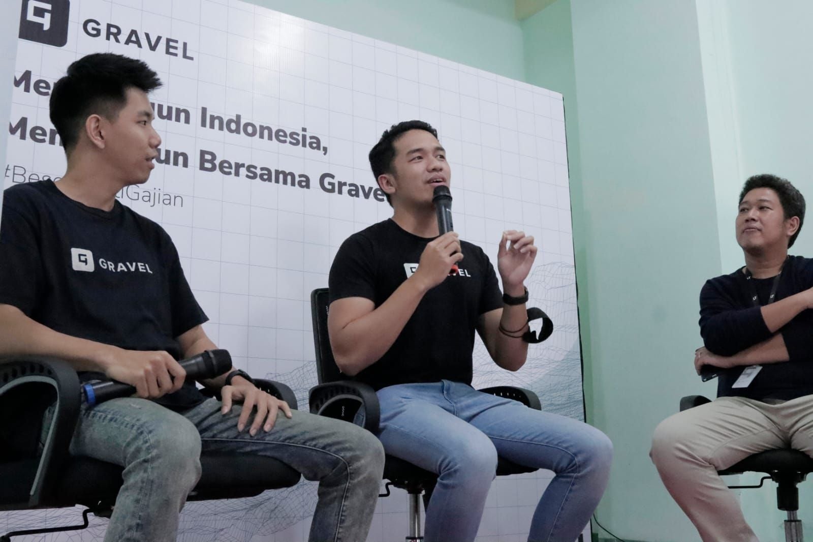 Konferensi pers yang digelar startup Gravel di Jakarta.