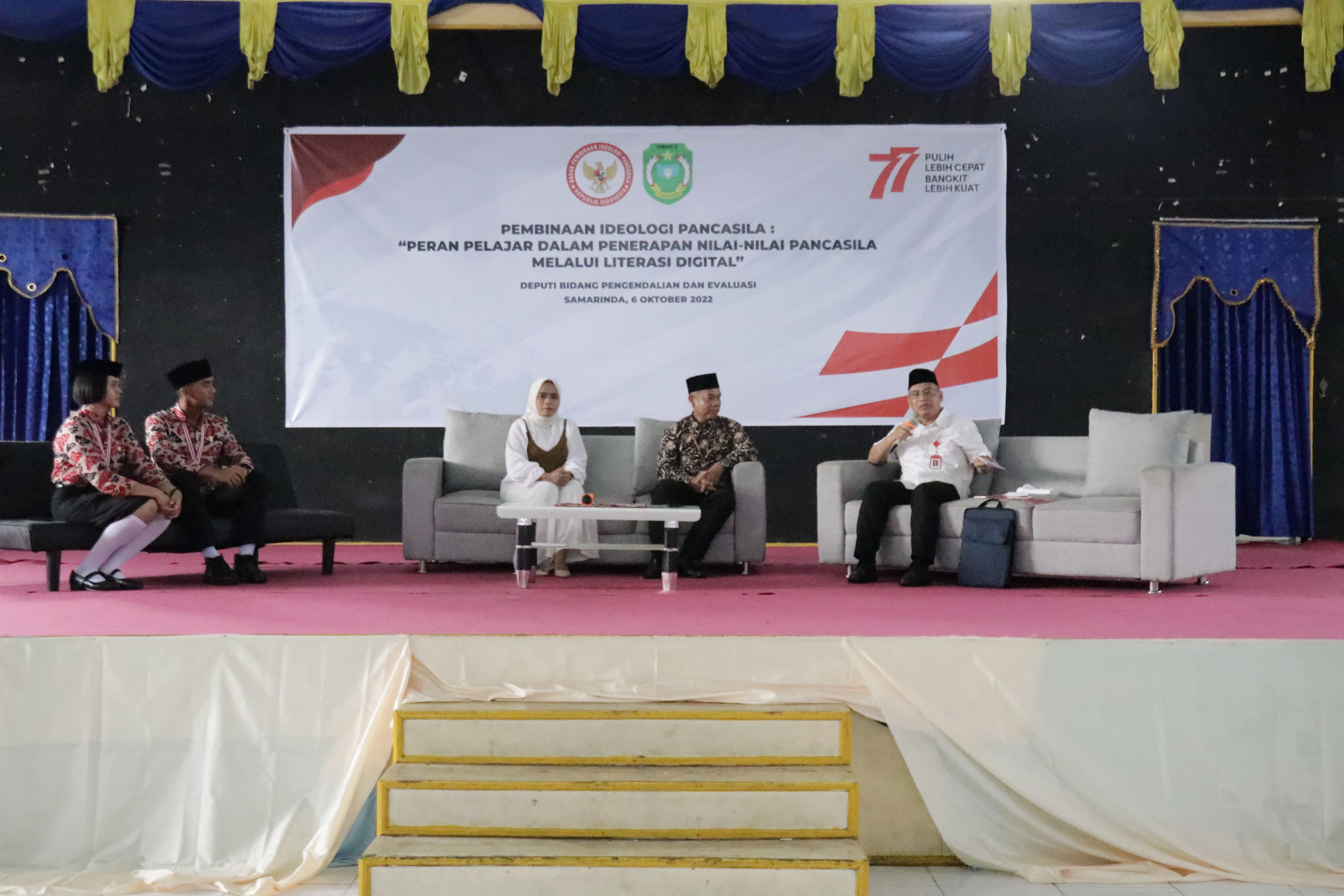 Pembinaan Ideologi Pancasila dengan tema 