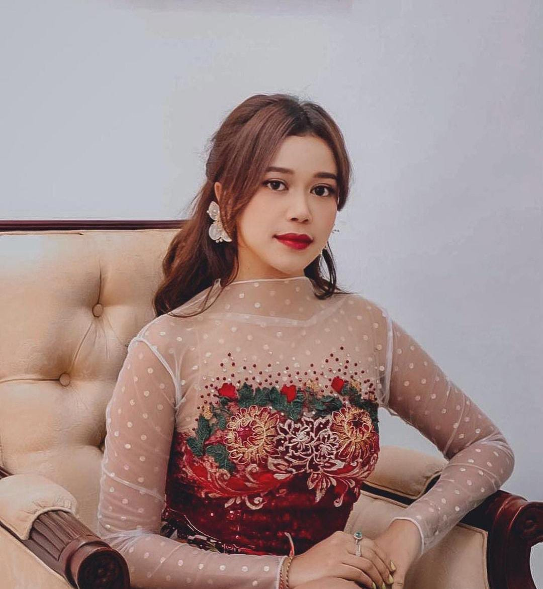 Penyanyi Brisia Jodie