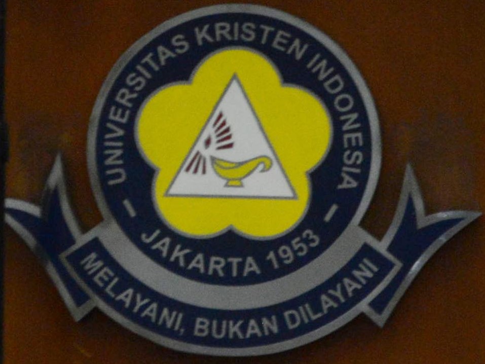 Logo UKI.
