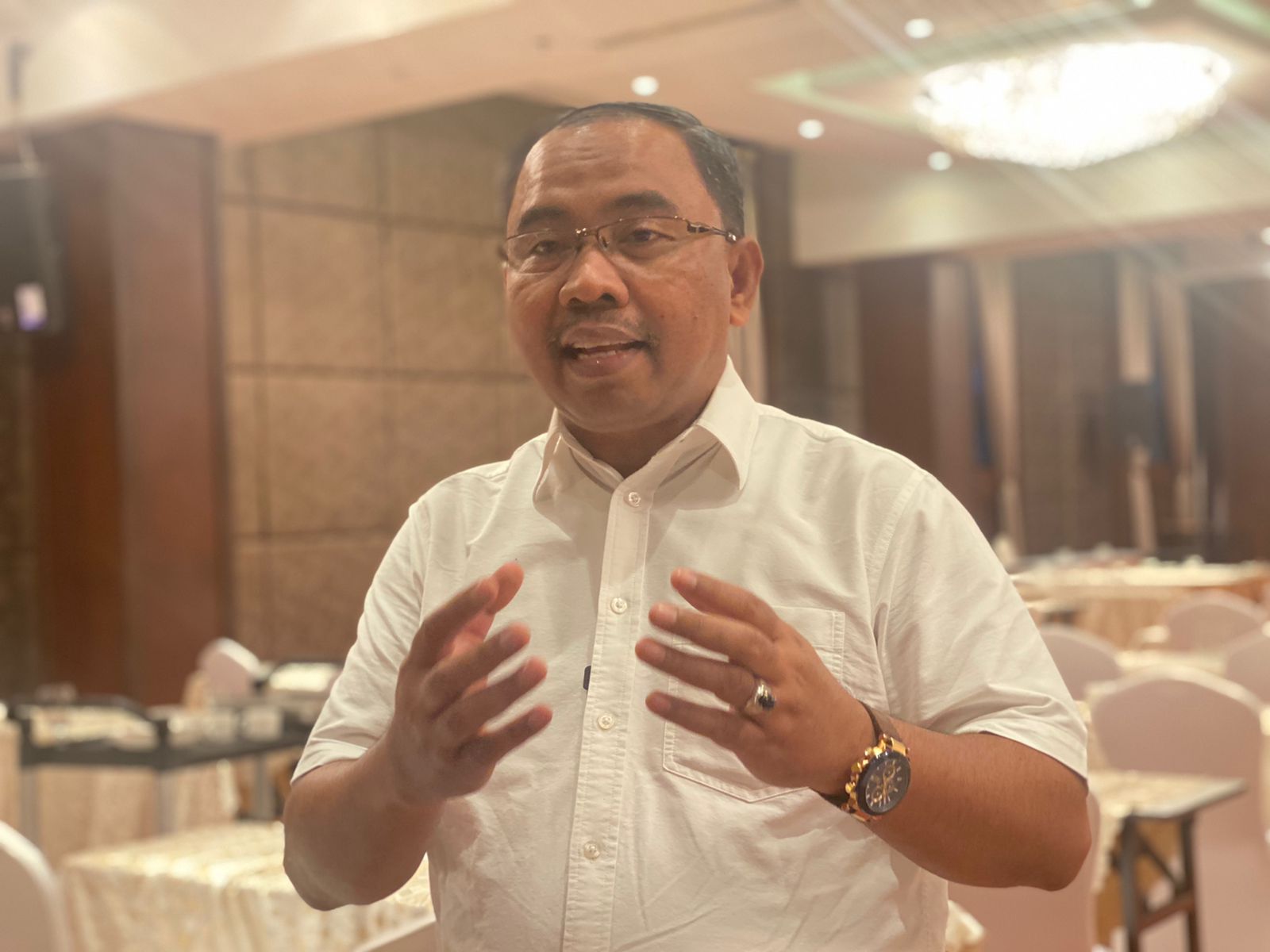  Direktur Bisnis Jasa Keuangan Pos Indonesia, Haris Husen.