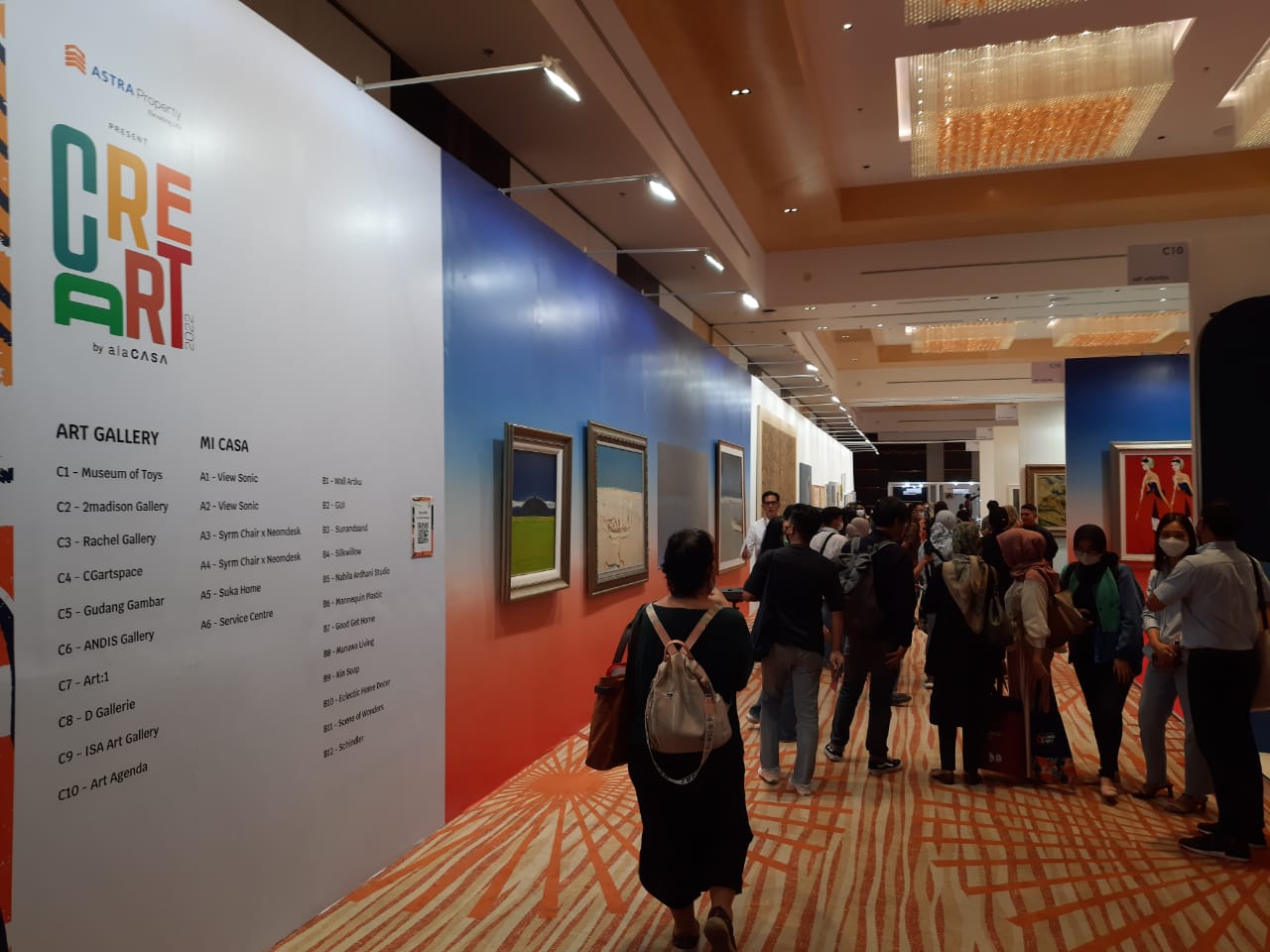 Pameran karya seni yang digelar Astra Property di Menara Astra, Jakarta, Kamis (24/11).