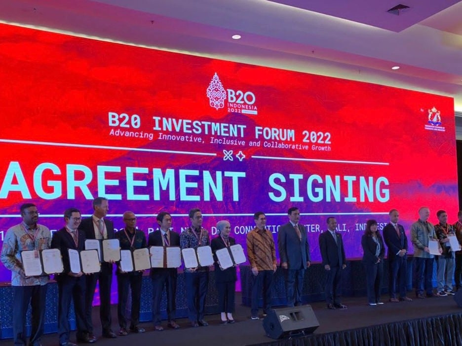 Penandatanganan JSA oleh Chevron, Pertamina Power Indonesia (Pertamina NRE), dan Keppel New Energy.