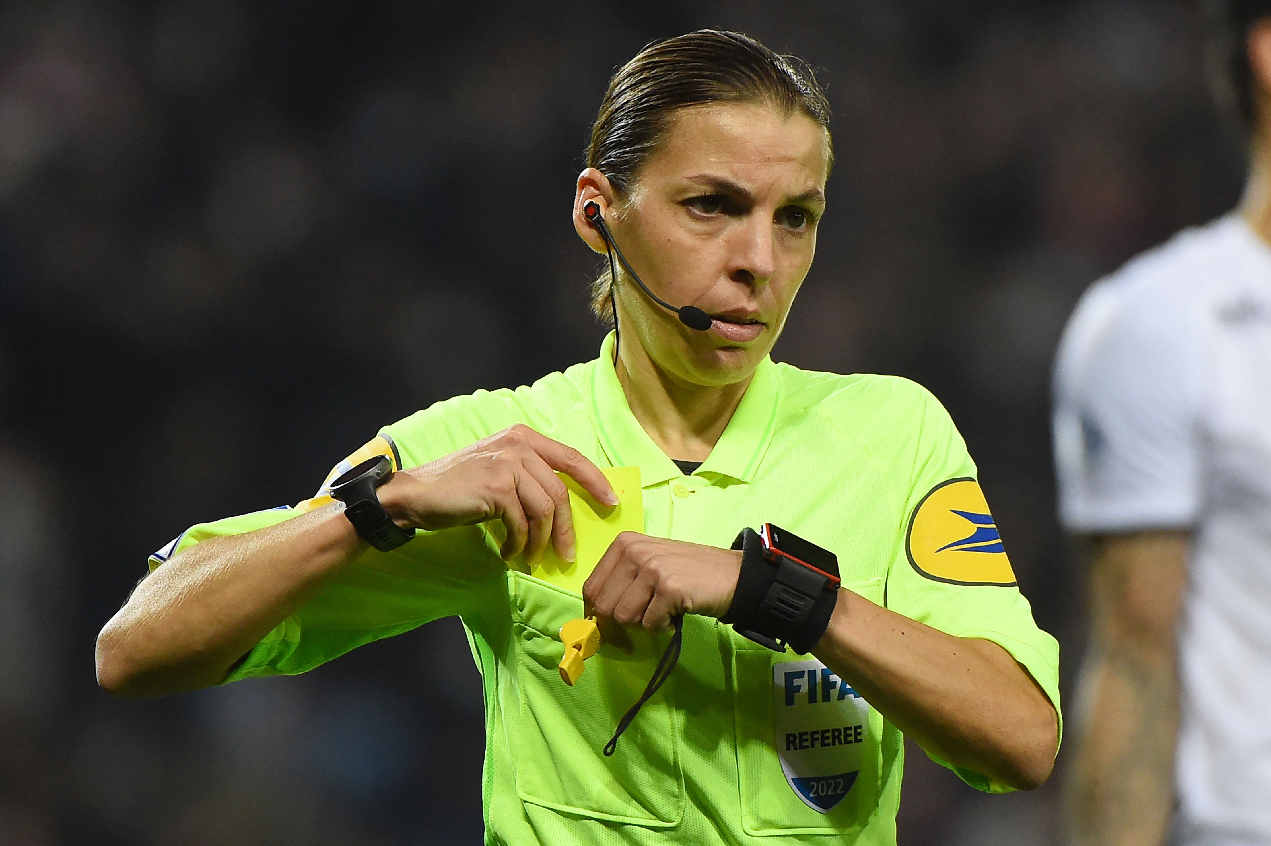 Wasit asal Prancis Stephanie Frappart
