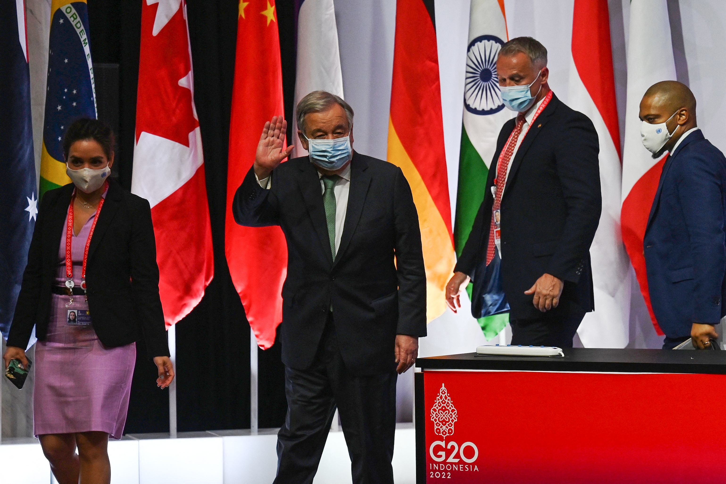 Sekjen PBB Antonio Guterres tiba di Bali untuk mengikuti KTT G-20, Senin (14/11).