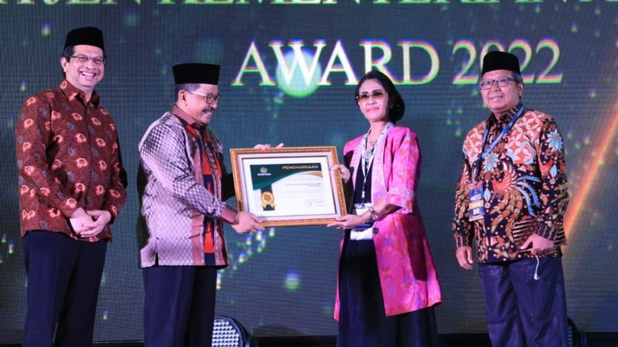 Penghargaan Itjen Awards untuk Kanwil Kemenag Bali