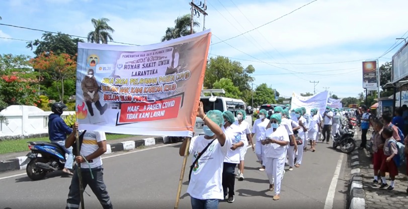 Ratusan Nakes RSUD Larantuka Mogok Kerja Tuntut  Pembayaran Hak