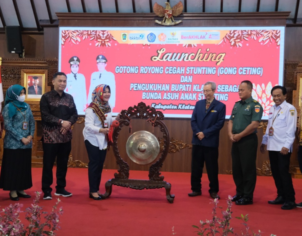 Peluncuran program Gotong Royong Cegah Stunting (Gong Ceting) di Pendapa Agung Pemkab Klaten, Rabu (30/11).