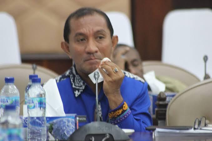 Ketua panitia seleksi terbuka pejabat eselon IIB Pemkab Sikka, Adrianus Firminus Parera.