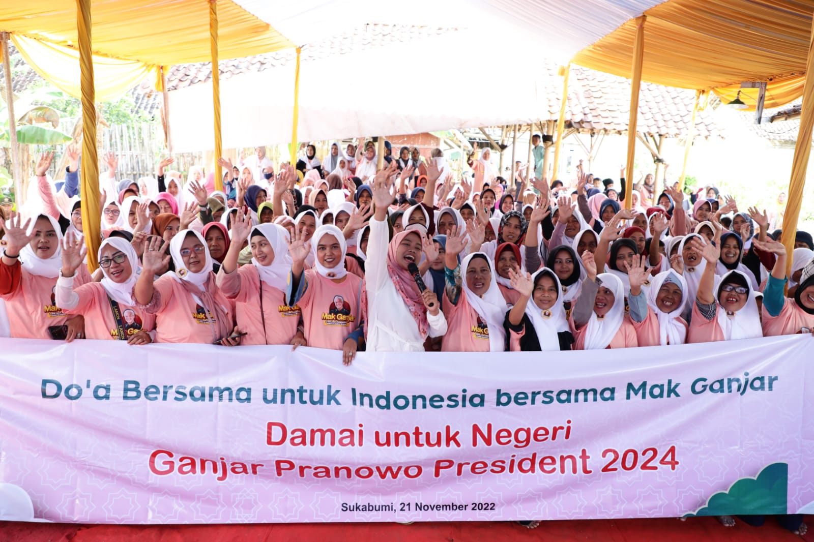 Emak-emak di Sukabumi Helat Doa Bersama untuk Indonesia Lebih Baik 