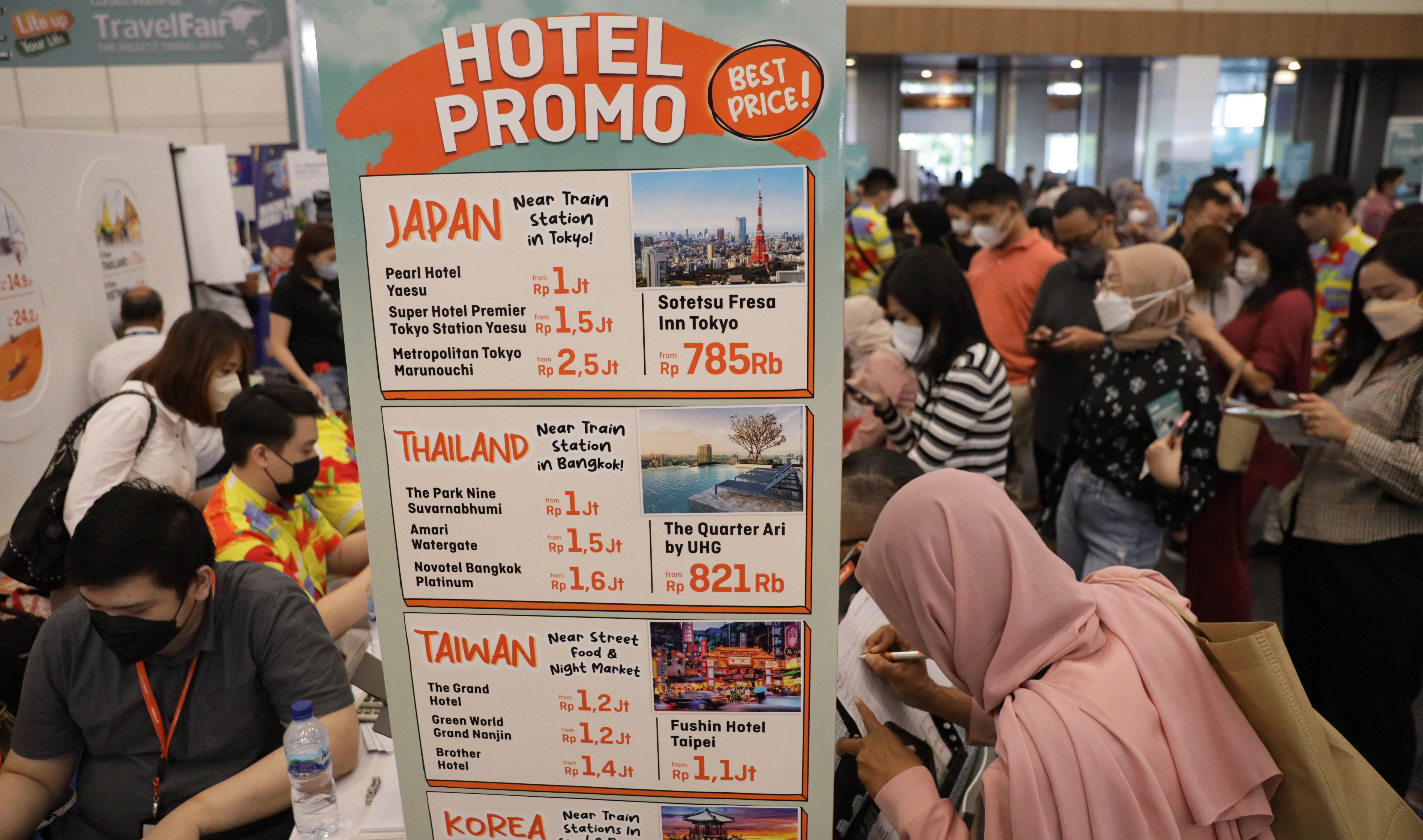 Ilustrasi bentuk dan contoh promosi