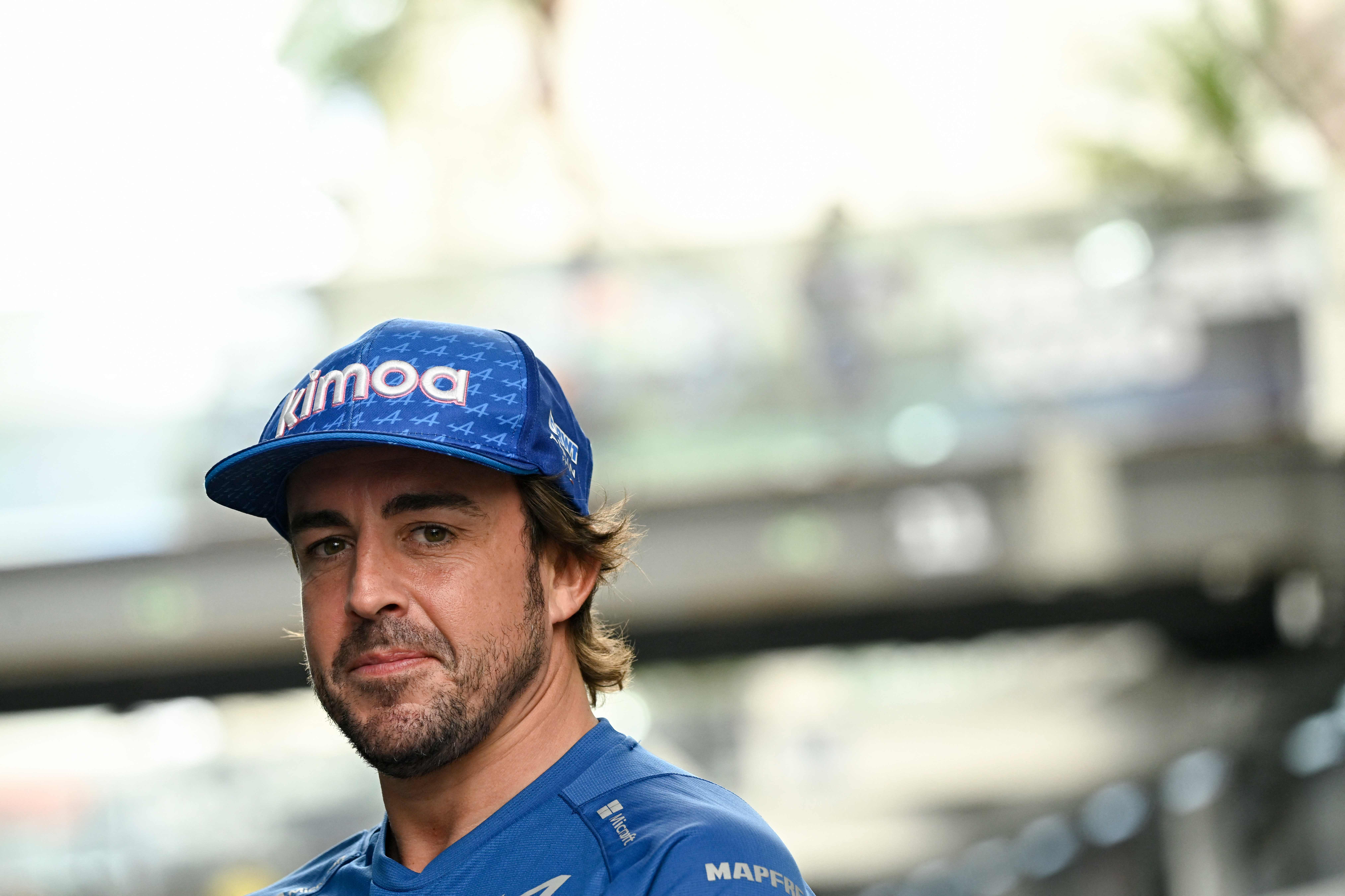 Pembalap F1 asal Spanyol, Fernando Alonso, saat berada di Sao Paulo, Brasil.