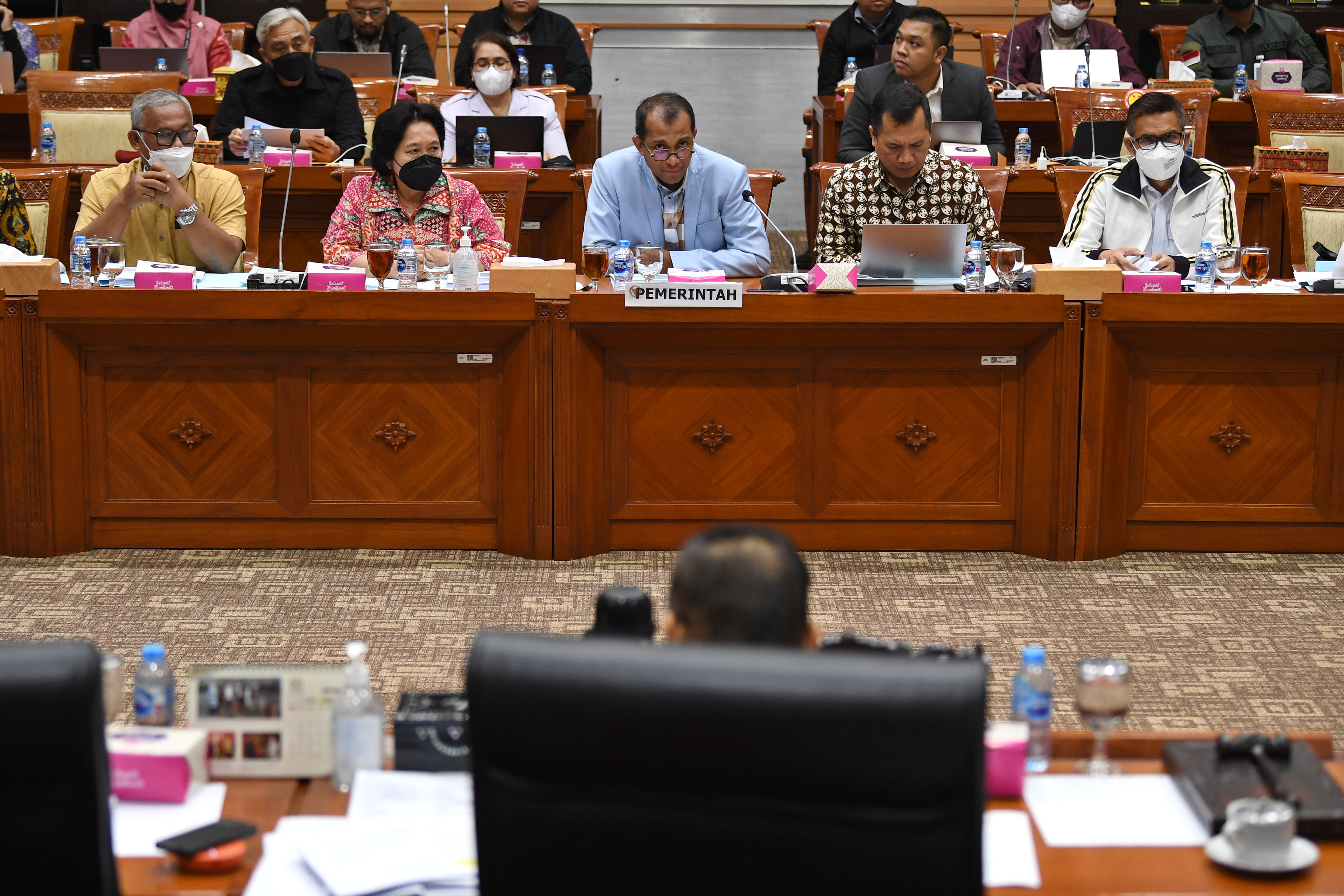Rapat kerja yang membahas penyempurnaan Rancangan Kitab Undang-Undang Hukum Pidana (RKUHP).