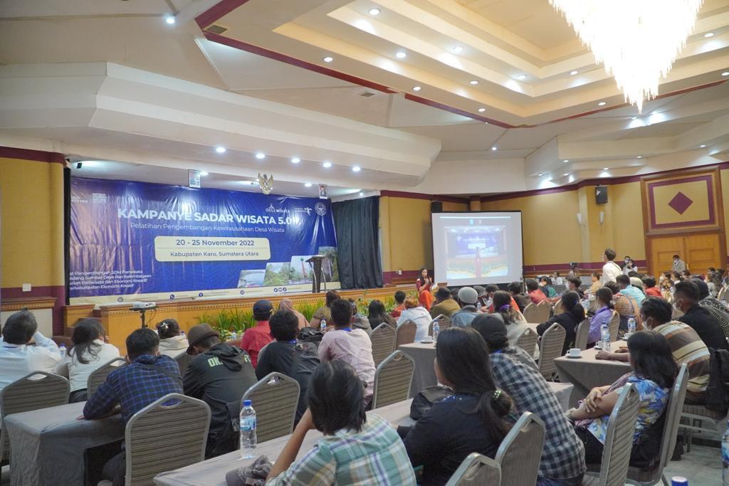 Pelatihan Kampanye Sadar Wisata yang digelar Kemenparekraf