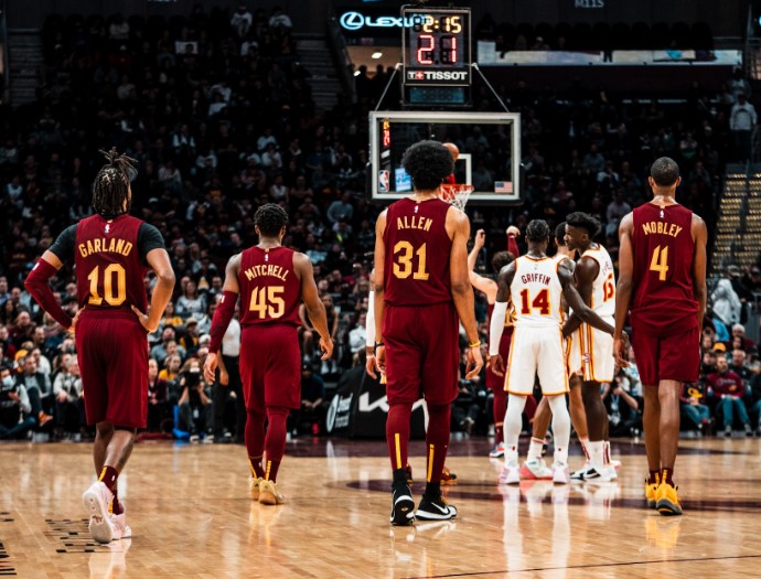 Laga NBA antara Cleveland Cavaliers dan Atlanta Hawks.