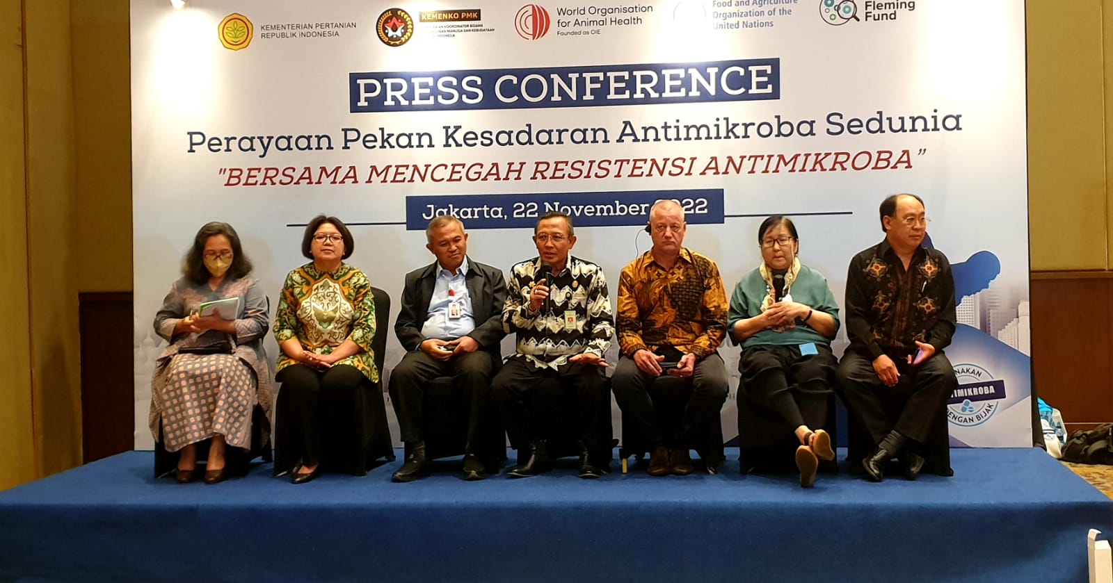 Konferensi pers  Pekan Perayaan Kesadaran Antimikroba Sedunia dengan tema di Jakarta, Selasa (22/11). 