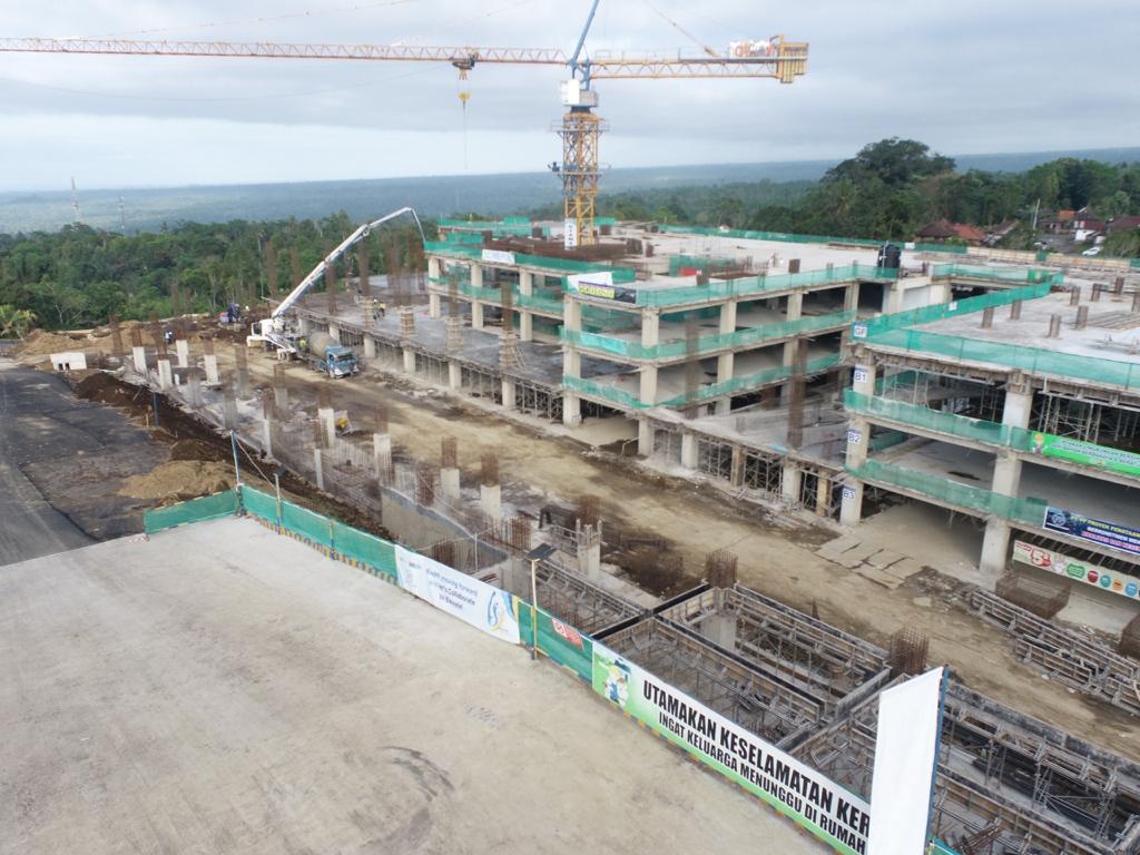 Kawasan Pura Agung Besakih di Kabupaten Karangasem, Provinsi Bali terus ditata untuk menyambut perhelatan G20. 