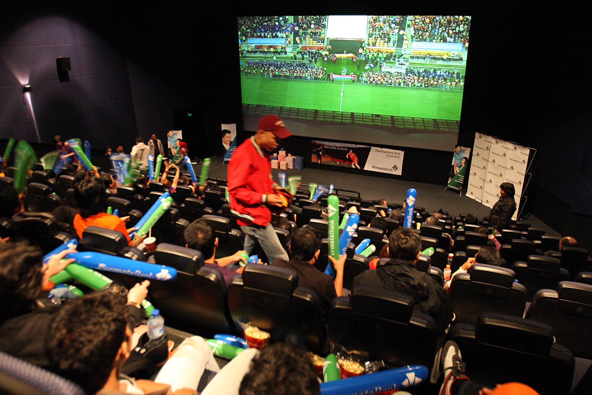 Polda Metro Amankan Lokasi Nobar Piala Dunia 2022