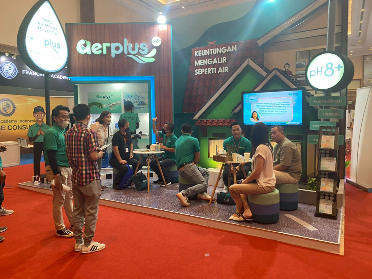 Perusahaan air minum Aerroplus berpartisipasi dalam gelaran Franchise & License Expo Indonesia (FLEI XIX) 2022.