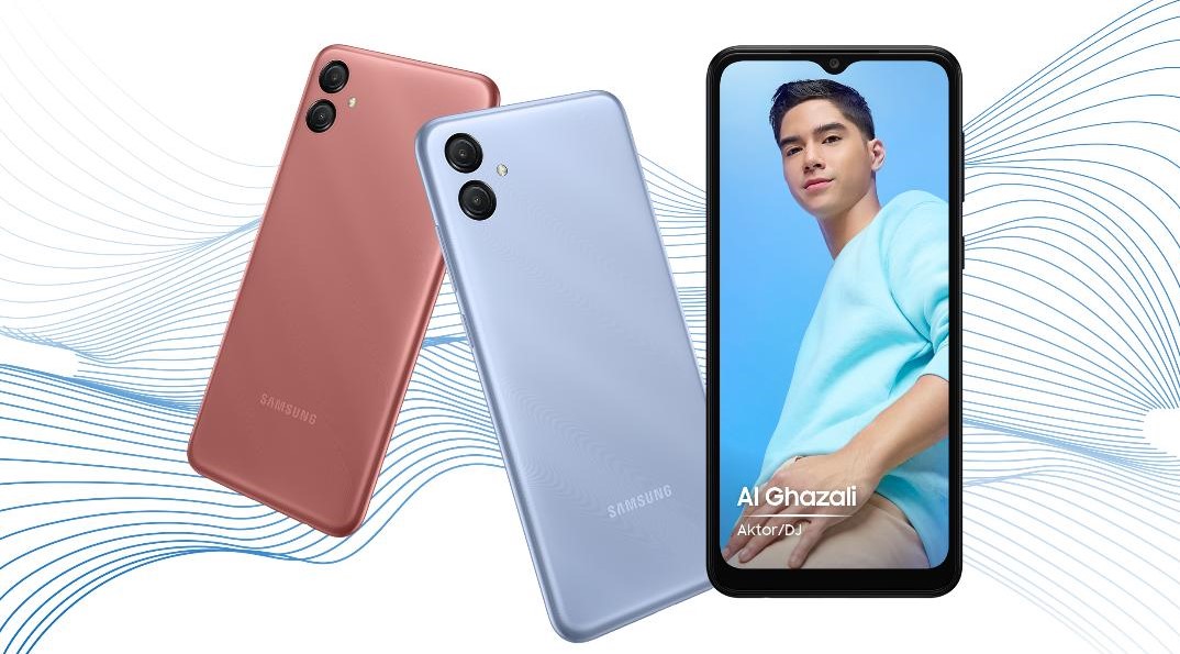 Samsung  Galaxy A04e.