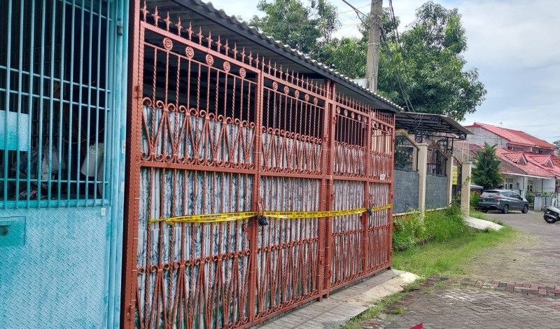Rumah satu keluarga yang tewas karena tidak makan di Kalideres, Jakarta.