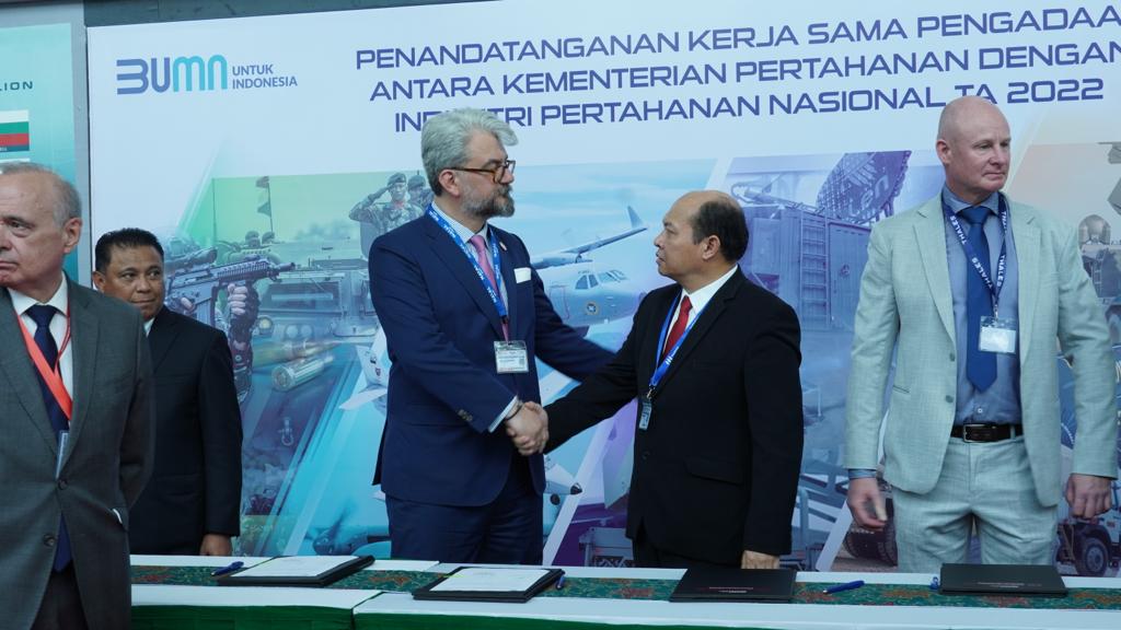 Penandatanganan kerja sama Naval Group dan PT PAL untuk pembangunan Energy Research Lab