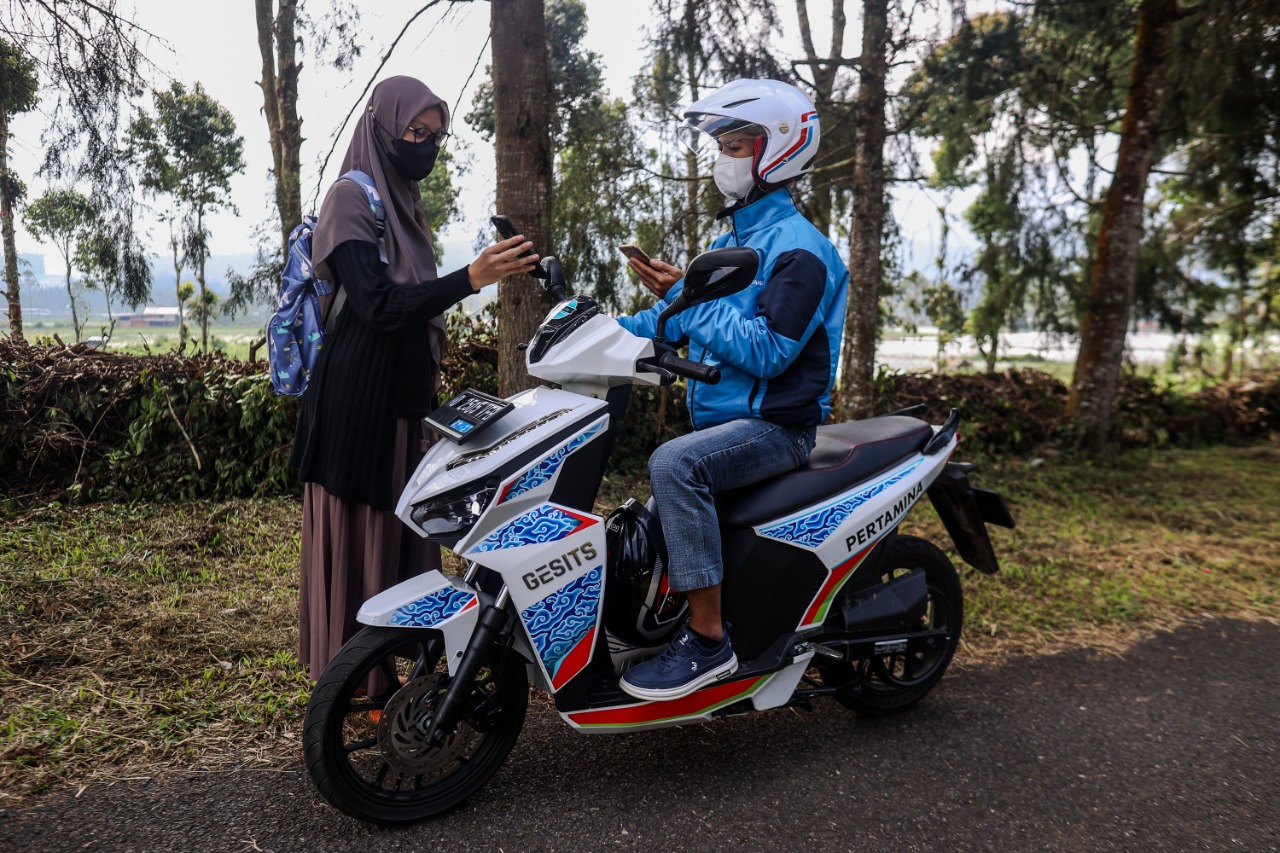 Digitalisasi kini merengkuh masyarakat sekitar PGE Kamojang beroperasi