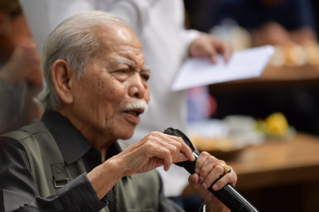 Politisi Multitalenta Sunda Tjetje Hidayat Padmadinata Tutup Usia