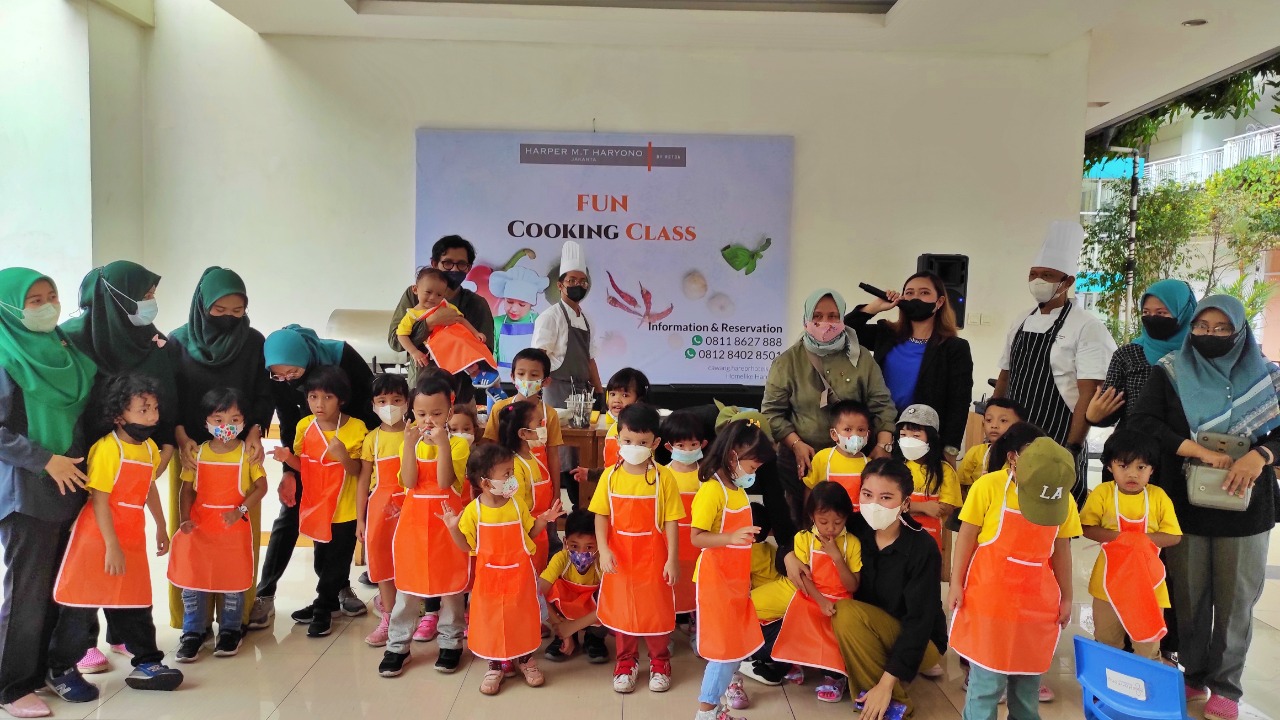 Harper MT Haryono bersama Sekolah Montessori Harmony H Residence.