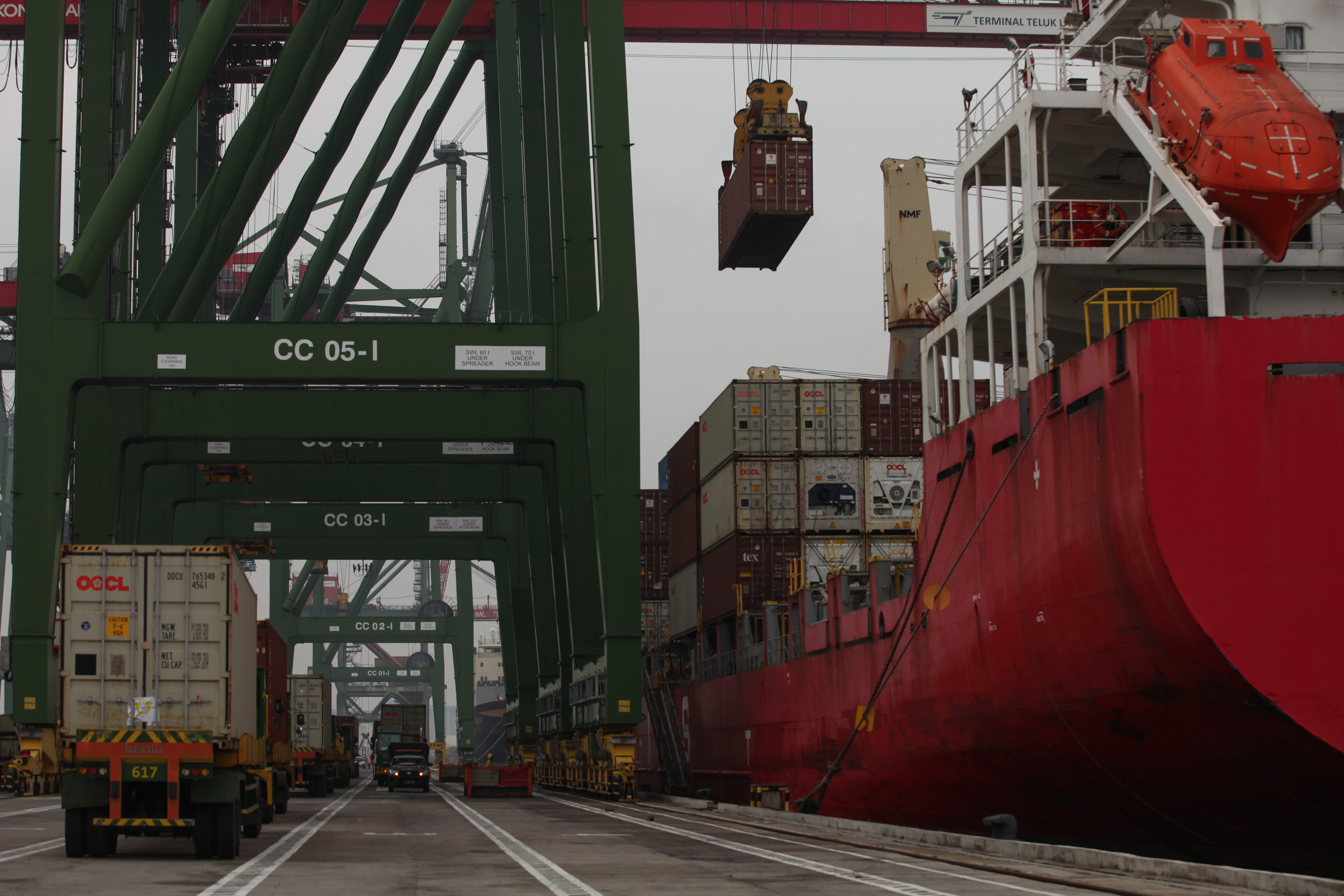 Neraca Perdagangan RI Hingga Oktober 2022 Surplus US$45,52 Miliar