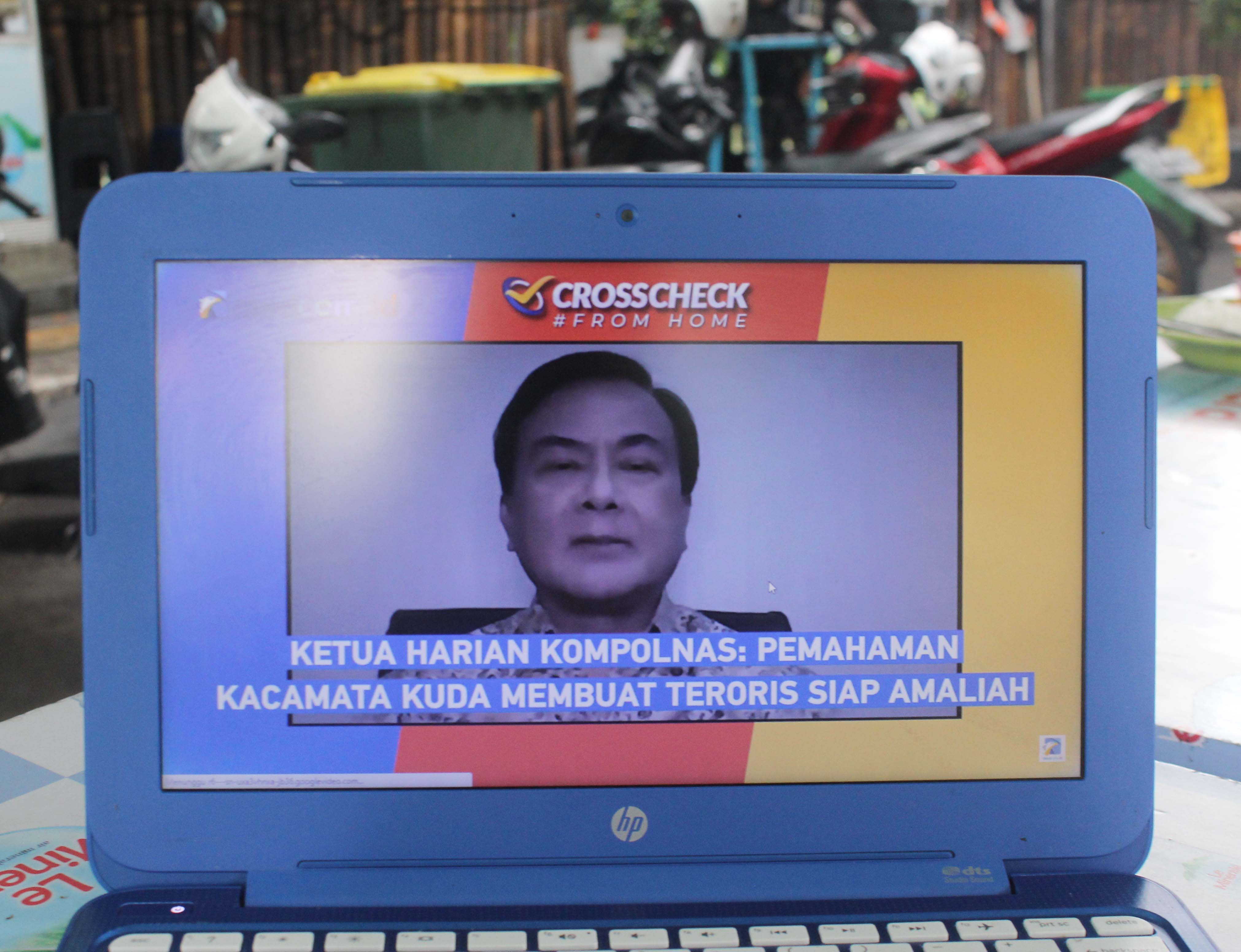 Ketua Harian Kompolnas Benny Mamoto.