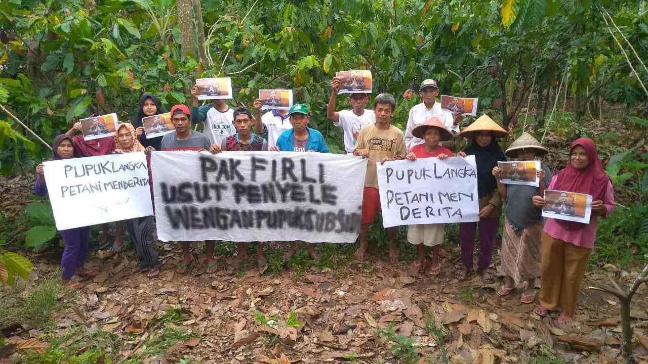 Sejumlah petani kakao di Kabupaten Luwu Timur, Sulawesi Selatan, meminta Ketua KPK Firli Bahuri untuk menelisik potensi penyelewengan tata k
