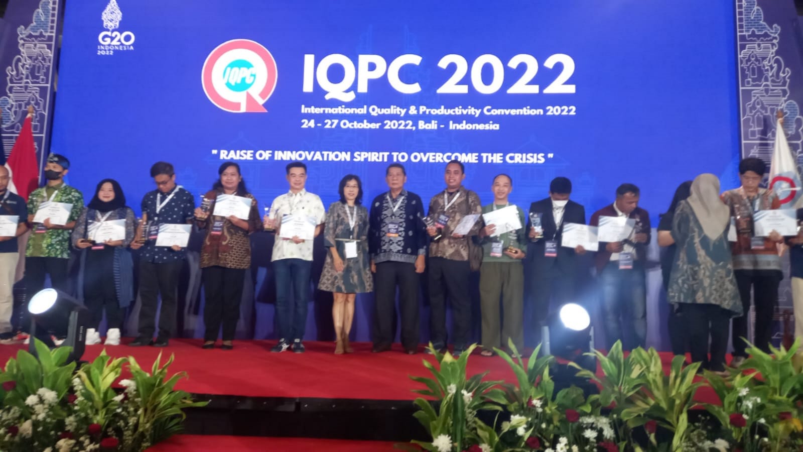 Sejumlah penghargaan terus diraih PT Semen Gresik. Yang terkini, Penghargaan Kinerja Terbaik Penerapan Industri Hijau dari Kemenperin.