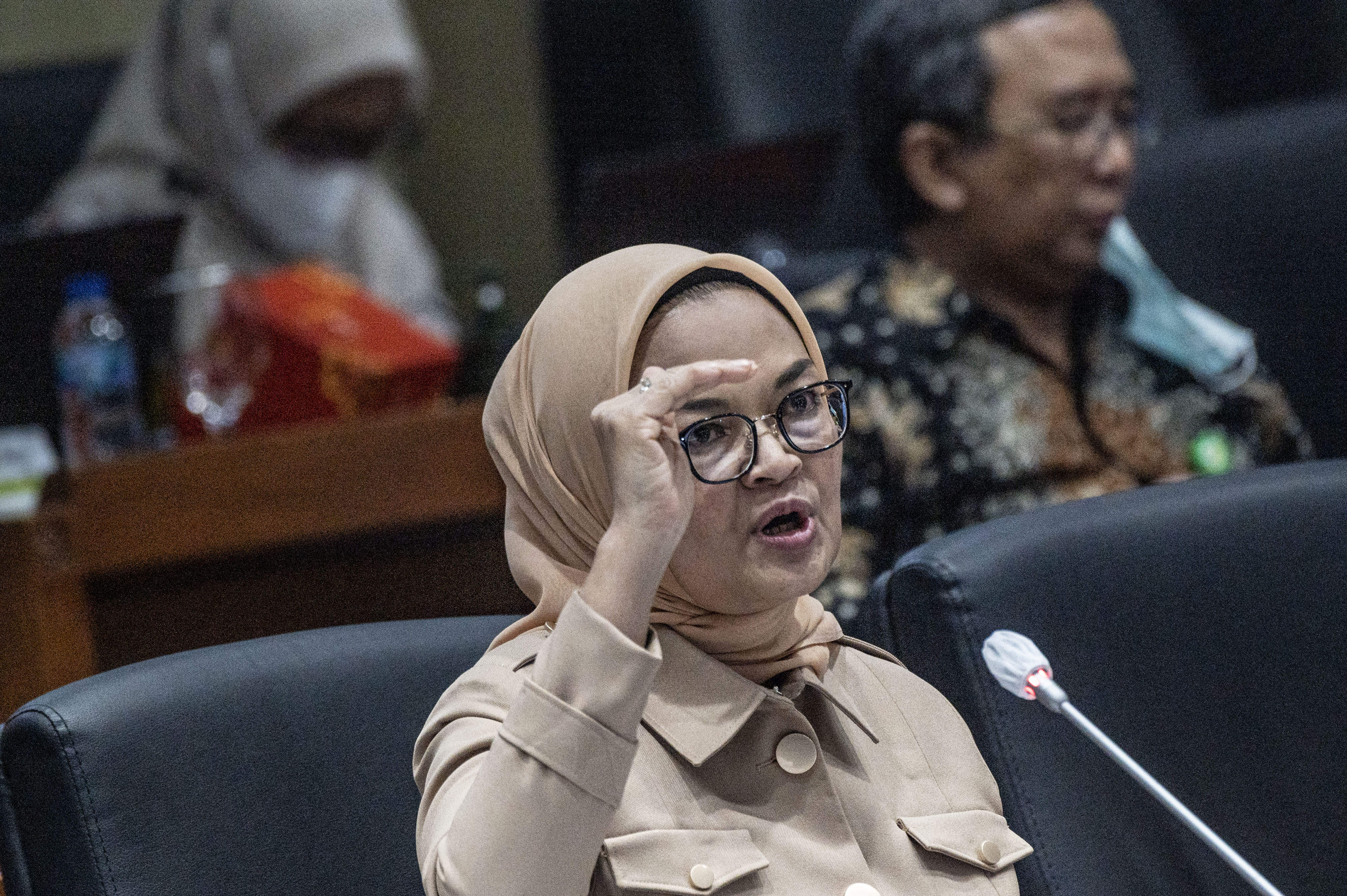 Kepala Badan POM Penny K. Lukito saat menyampaikan paparan di Komisi IX DPR RI.