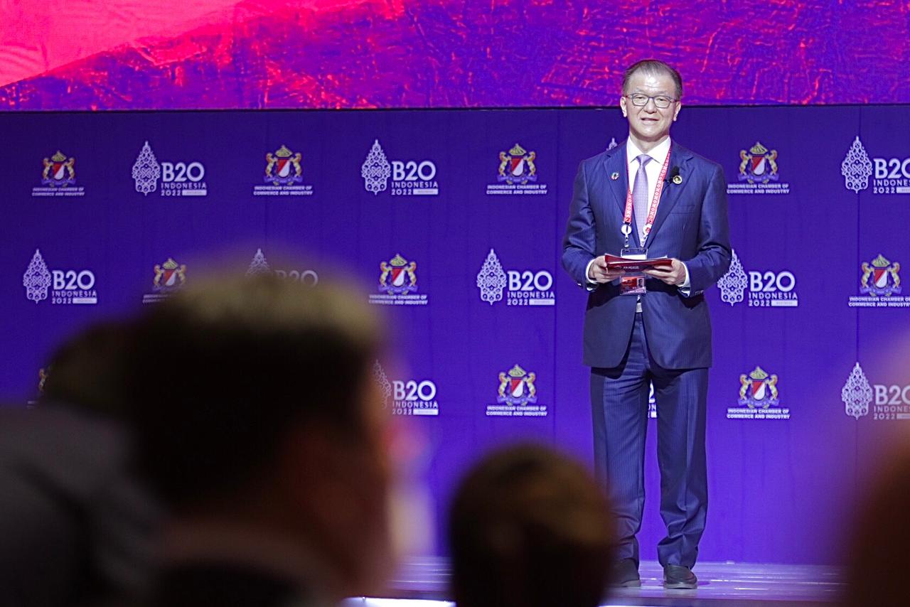 Wakil Ketua Umum II Kadin Franky Oesman Widjaja