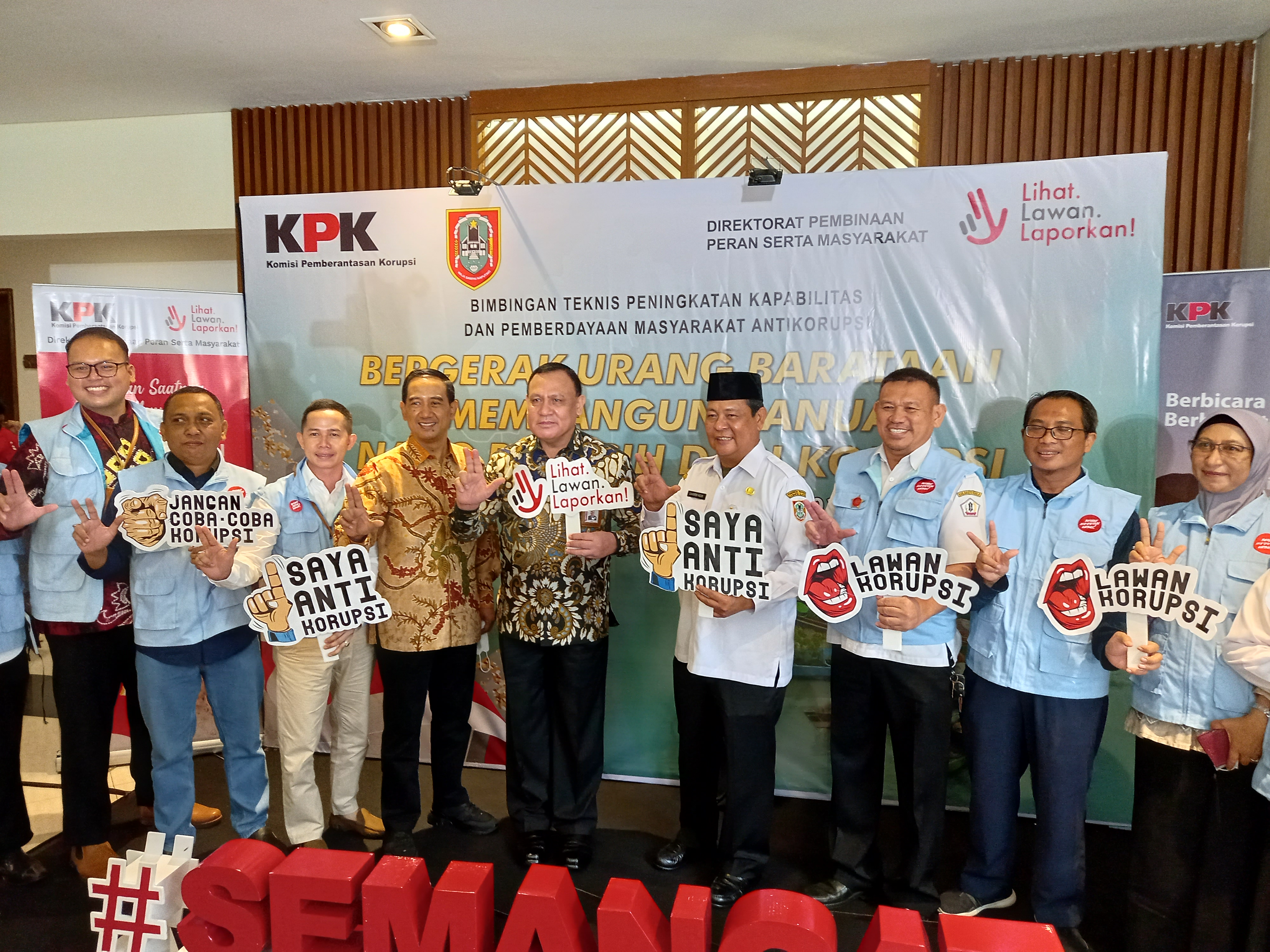 KPK dan Pemerintah Provinsi Kalimantan Selatan menyosialisasikan gerakan antikorupsi