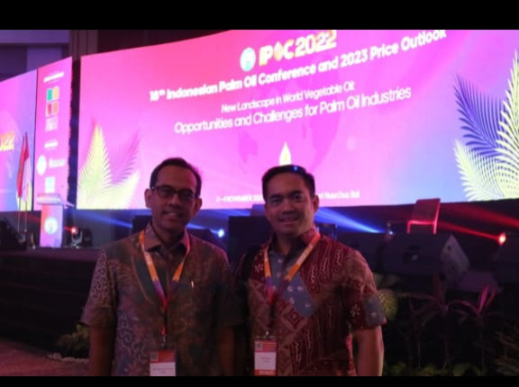  Direktur KPBN, Rahmanto Amin Jatmiko (kiri).