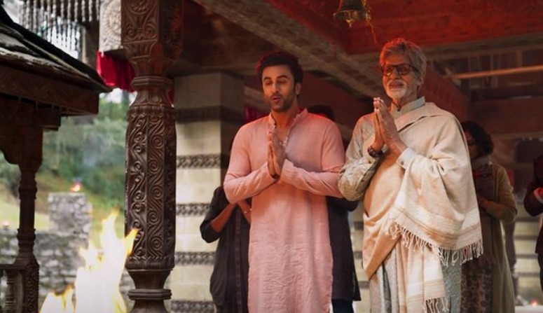 Cuplikan adegan dari film Brahmastra Part One: Shiva