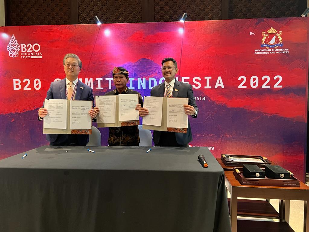 Acara penandatangan MoU antara PT Whitesky Facility, Canadian Commercial Corporation, dan Pemprov Kaltara di Nusa Dua, Bali.