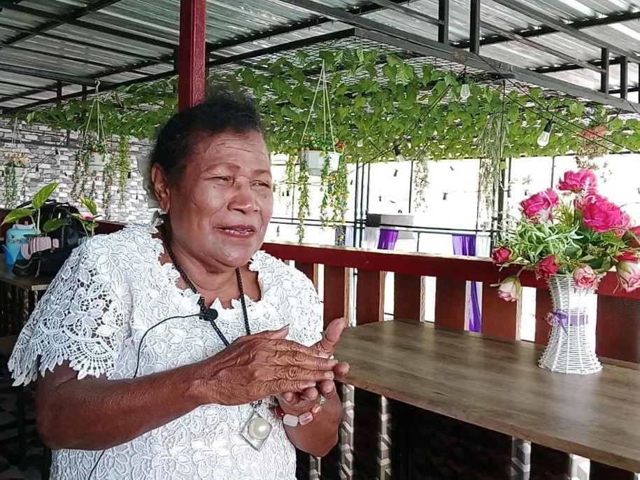 Sipora Nelci Modouw.