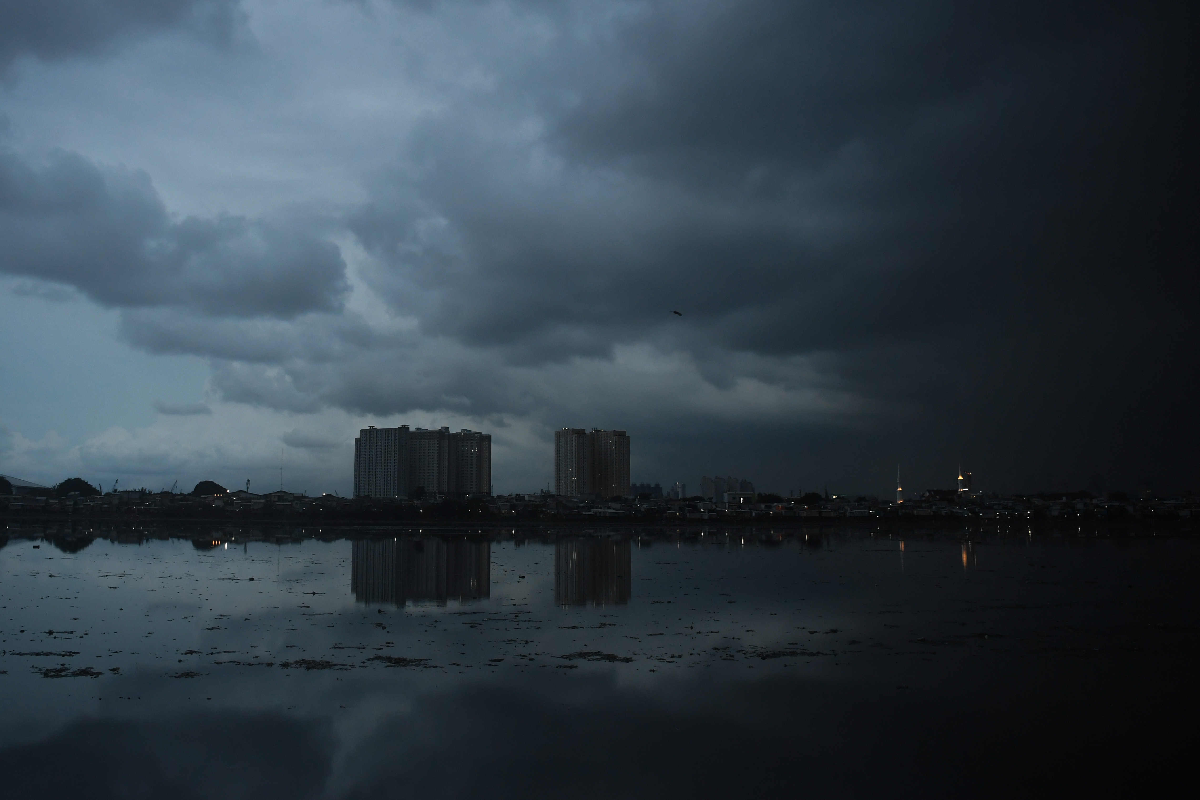 BMKG Minta Warga Waspadai Potensi Cuaca Ekstrem Selama Sepekan ke Depan