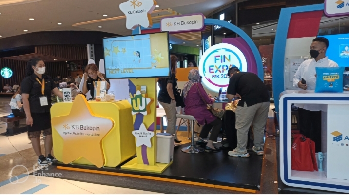 Booth Bank KB Bukopin turut hadir pada FinEXPO 2022 yang diselenggarakan di Central Park Jakarta.  